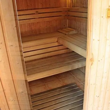 Levi's Wellness Apartment Siofok